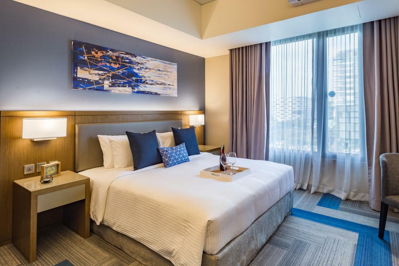Citadines Bay City Manila Пасай Екстериор снимка